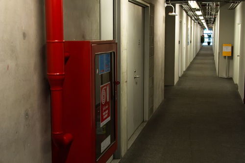 配电室消防器材与设备配置指南 预防电气火灾的关键措施